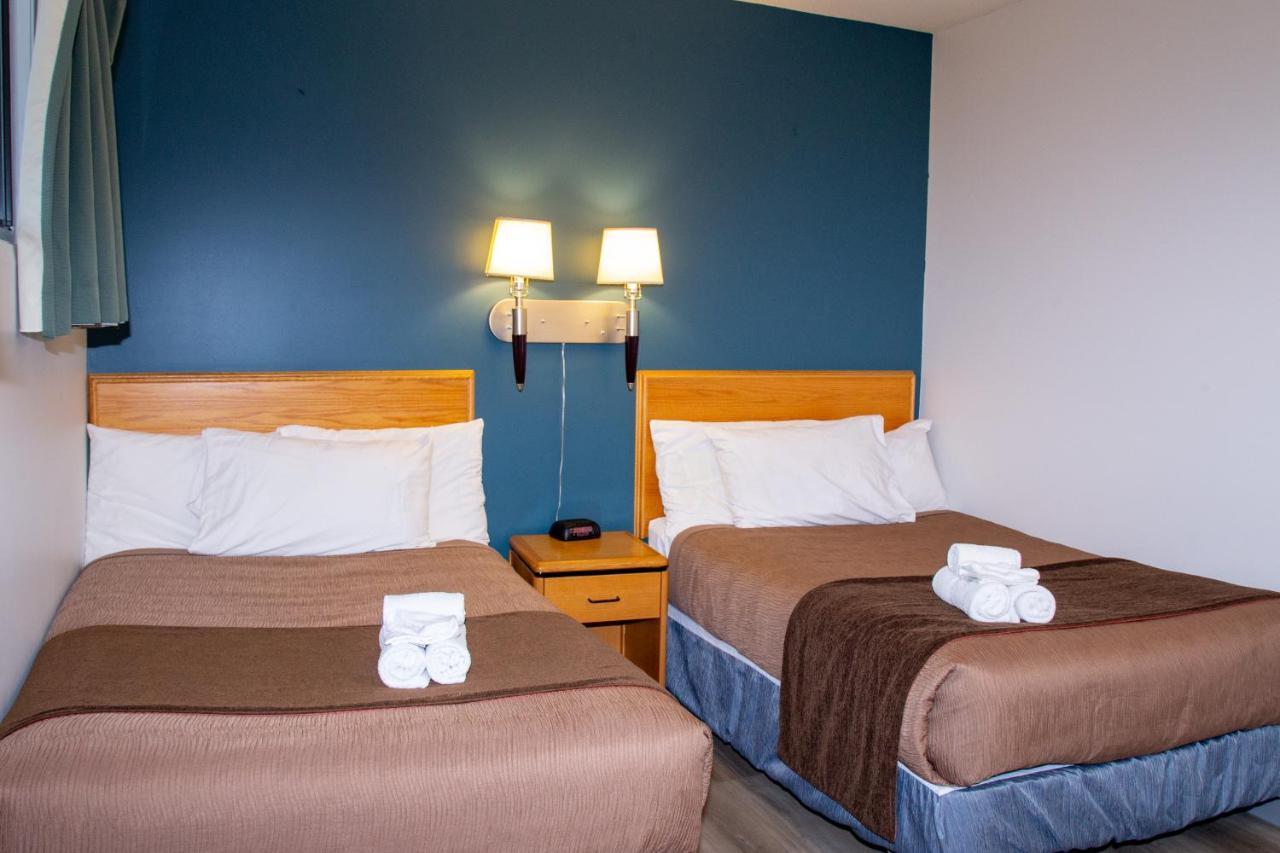 Spanish 3* Penticton
